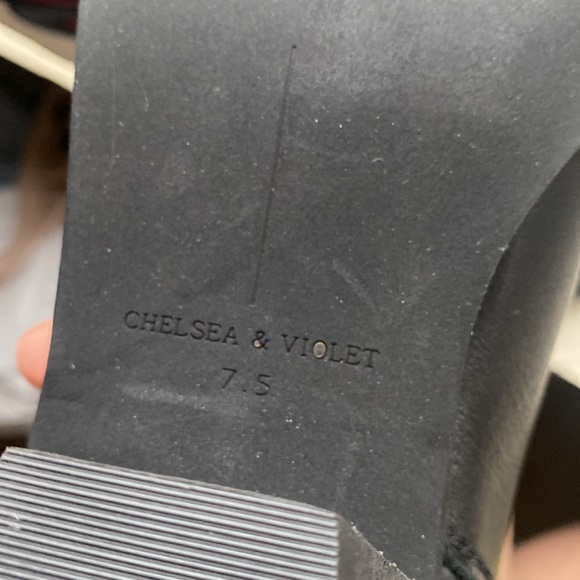 Black & red cowgirl boots - Picture 6 of 7